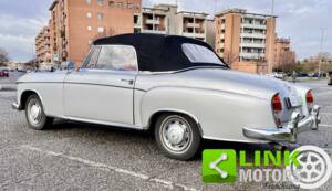 Image 6/10 of Mercedes-Benz 220 SE Cabriolet (1960)