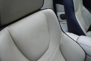 Bild 47/50 von Aston Martin DB 7 Vantage Volante (2000)