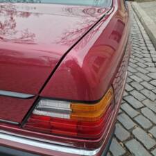 Immagine 61/162 di Mercedes-Benz 230 CE (1989)