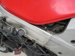 Bild 17/32 von Suzuki TL 1000R (1999)