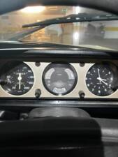 Image 35/55 de Peugeot 504 GL (1979)