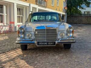 Bild 31/50 von Mercedes-Benz 280 SE 3,5 (1971)