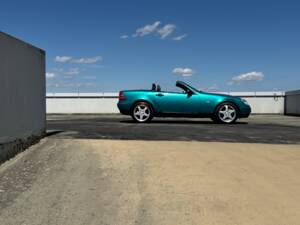 Image 6/17 de Mercedes-Benz SLK 230 Kompressor (1997)