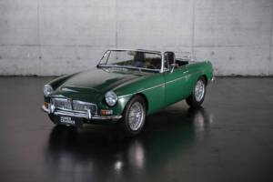 Image 9/41 of MG MGC (1969)