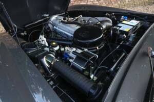 Obraz 44/50 pojazdu Mercedes-Benz 190 SL (1960)