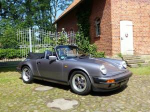 Porsche 911 Carrera 3.2 Cabriolet Jubiläumsmodell 1988
