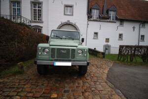 Bild 5/24 von Land Rover Defender 110 Heritage (2015)