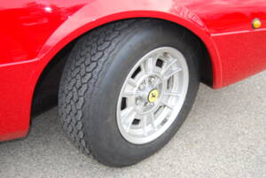Afbeelding 13/14 van Ferrari Dino 308 GT4 (1976)