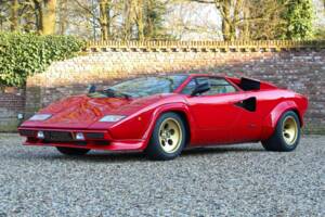 Image 14/50 de Lamborghini Countach LP 5000 S QV (1987)