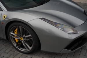 Image 29/50 de Ferrari 488 GTB (2019)