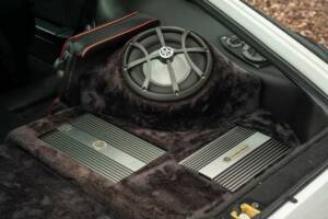 Image 34/50 of Porsche 928 S4 (1990)