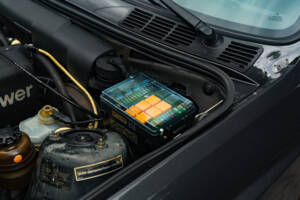 Image 20/57 of BMW M3 (1988)