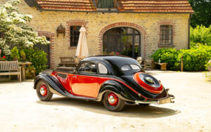 Image 3/50 of BMW 327 (1939)