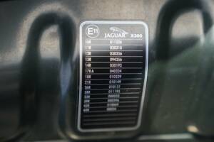 Afbeelding 26/30 van Jaguar XJ6 3.2 Sovereign (1997)