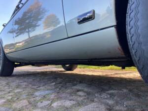 Image 6/60 of Jaguar XJ 6 4.2 (1972)