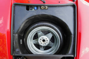 Image 37/50 of Ferrari 328 GTS (1986)