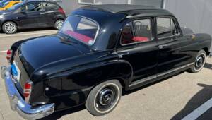Imagen 4/11 de Mercedes-Benz 180 c (1961)