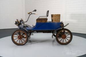 Bild 6/8 von Surrey 03 De Luxe (1958)