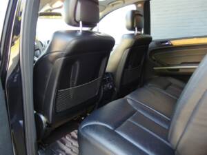 Afbeelding 74/100 van Mercedes-Benz GL 550 4MATIC (2008)