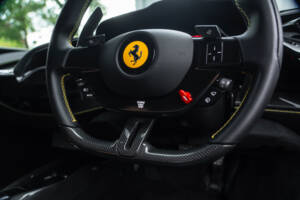 Immagine 25/61 di Ferrari SF90 Stradale (2021)