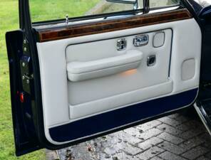 Bild 43/50 von Rolls-Royce Silver Spur II (1993)
