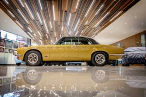 Image 16/50 de Jaguar XJ 6 C 4.2 (1975)