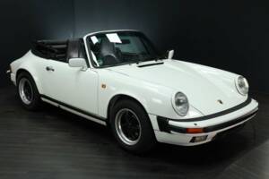 Image 7/30 of Porsche 911 Carrera 3.2 (1986)