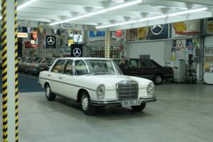 Afbeelding 16/70 van Mercedes-Benz 300 SEL (1968)