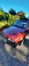 Bild 26/33 von BMW 318i (1993)