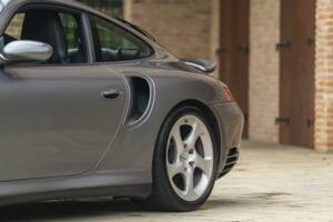 Bild 16/50 von Porsche 911 Turbo (2002)