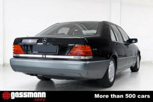 Imagen 8/15 de Mercedes-Benz 500 SE (1991)