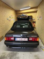 Bild 4/7 von BMW 325i (1992)