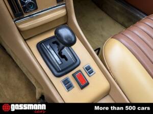 Image 13/15 of Mercedes-Benz 450 SLC (1972)