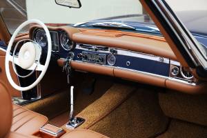 Image 38/51 of Mercedes-Benz 280 SL (1969)