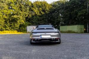Image 10/15 de Porsche 911 Carrera (2023)