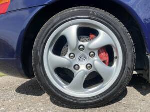 Image 24/50 of Porsche Boxster S (2001)
