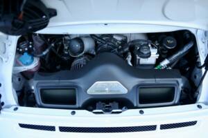 Image 46/50 de Porsche 911 GT3 RS (2010)