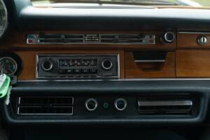 Image 34/50 of Mercedes-Benz 300 SEL 3.5 (1973)