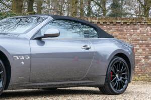 Bild 42/50 von Maserati GranCabrio Sport (2015)