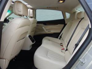 Image 78/98 of Maserati Quattroporte GTS (2015)