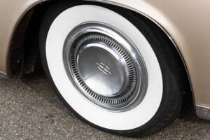 Bild 65/100 von Lincoln Continental Convertible (1965)