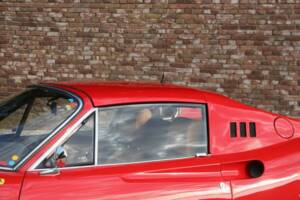 Image 25/50 of Ferrari Dino 246 GTS (1974)
