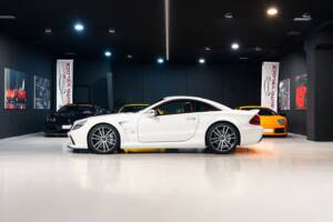 Afbeelding 2/47 van Mercedes-Benz SL 65 AMG Black Series (2010)