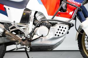 Bild 30/50 von Honda DUMMY (1990)