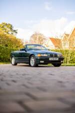 Image 8/49 of BMW 328i (1998)