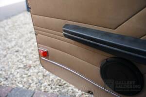 Image 41/50 of Alfa Romeo Giulia GT 1300 Junior (1975)