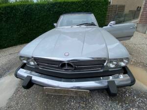 Image 4/8 of Mercedes-Benz 450 SL (1975)