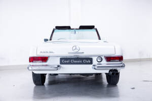 Image 8/29 de Mercedes-Benz 230 SL (1964)