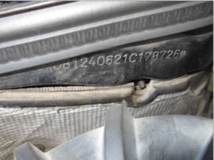 Image 14/171 of Mercedes-Benz E 220 (1994)