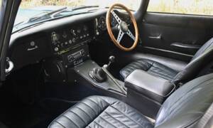 Image 4/50 of Jaguar E-Type (2+2) (1966)